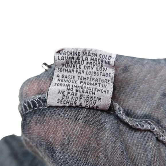 Pink Floyd Oversized Distressed Gray Shirt size Medium Vintage Style - Picture 6 of 6